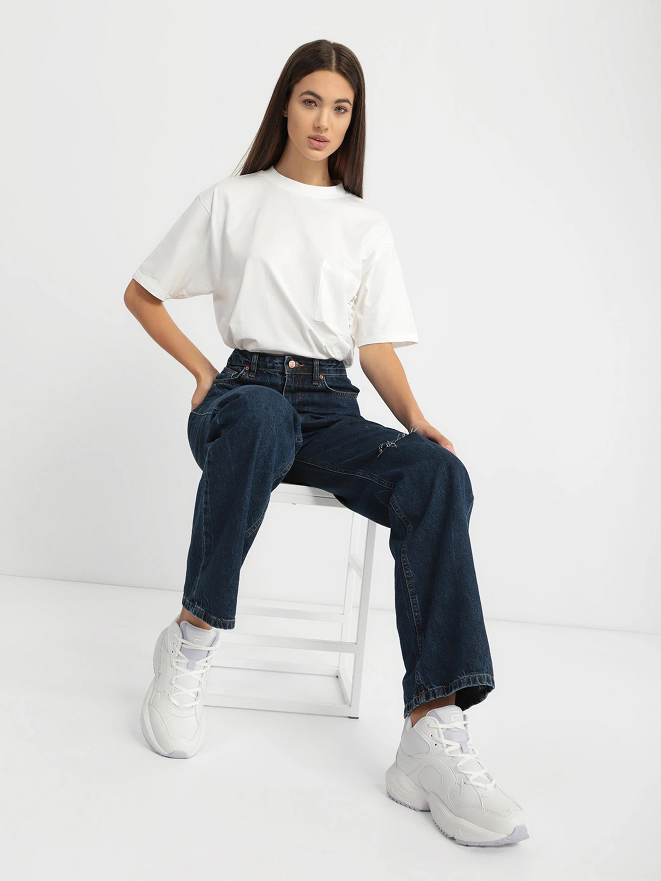 Кросівки FILA Virginia Mid модель 111209-00 Кросівки FILA Virginia Mid модель 111209-00 Фото