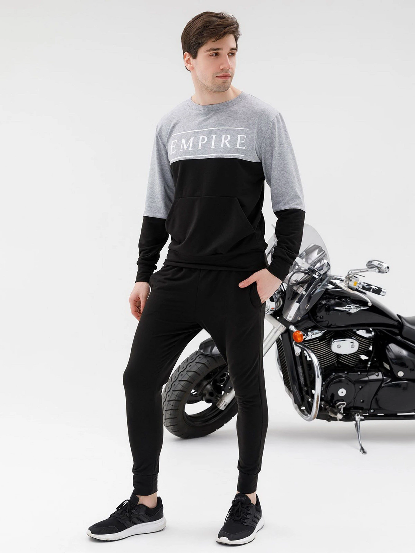 Костюмы ISSA Plus модель SG-19_черный/серый Костюмы ISSA Plus модель SG-19_черный/серый Фото