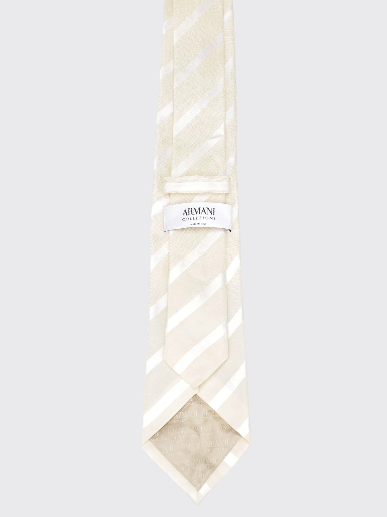 Галстуки и бабочки GIORGIO ARMANI модель 350027 4P360 00013 Фото