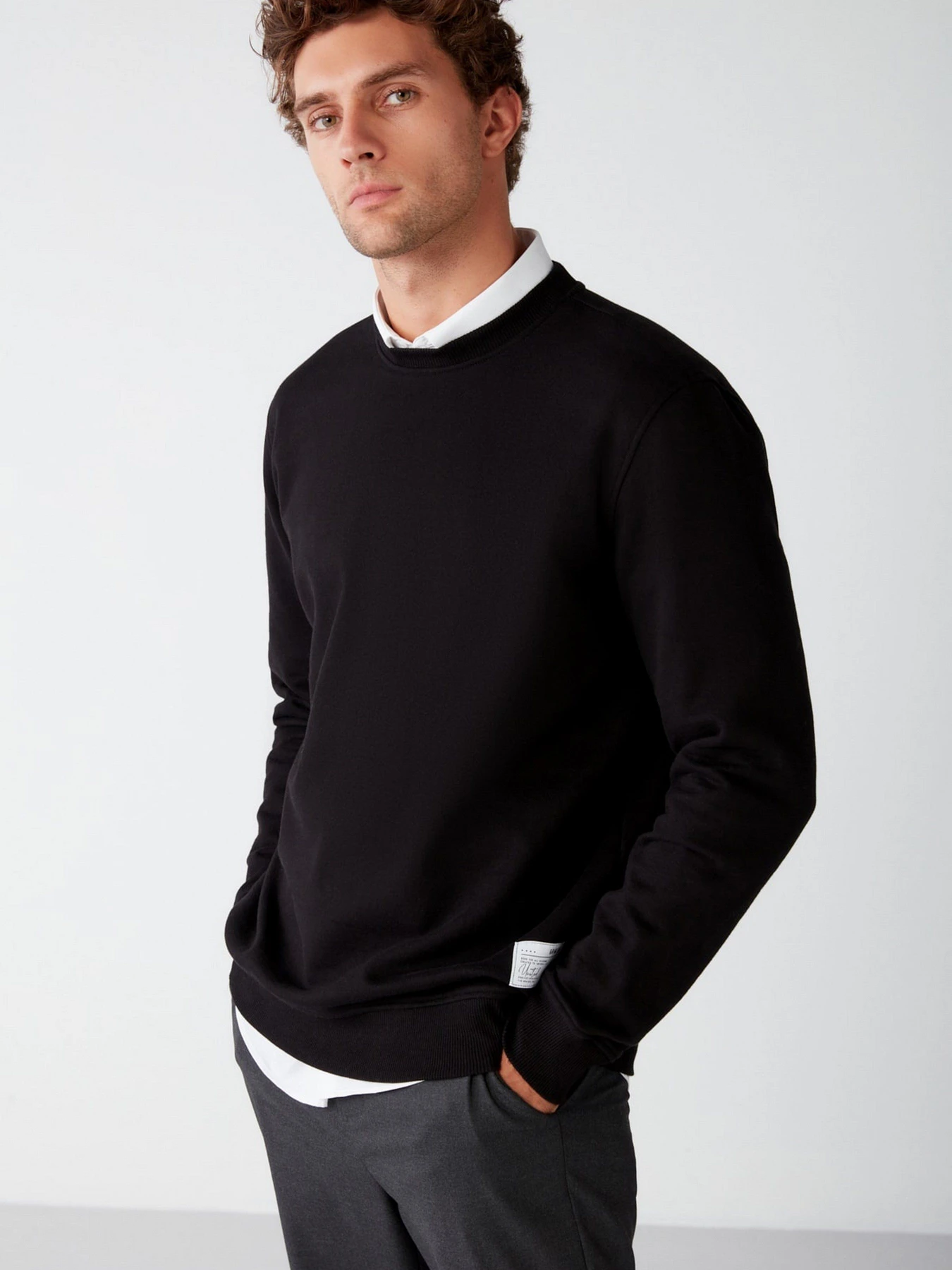 Худи и свитшоты Grimelange Travis модель TRAVIS25062020/Black Худи и свитшоты Grimelange Travis модель TRAVIS25062020/Black Фото