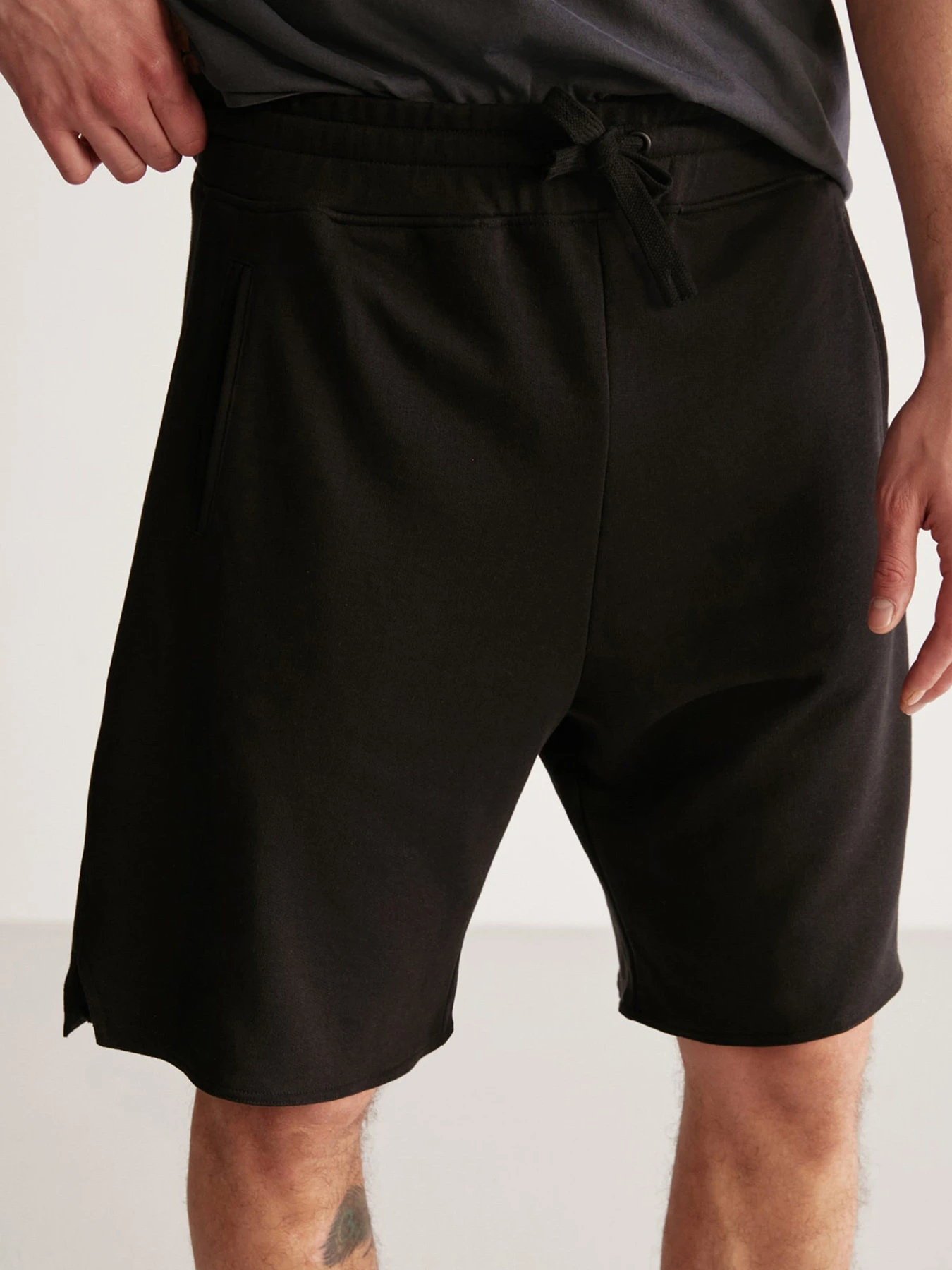 Шорти Grimelange Dustin модель DUSTIN01042023/Black Шорти Grimelange Dustin модель DUSTIN01042023/Black Фото