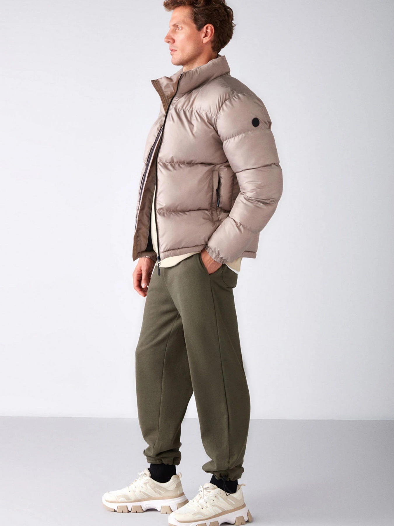 Куртки и дубленки Grimelange Reed модель REED01092022/Beige Фото