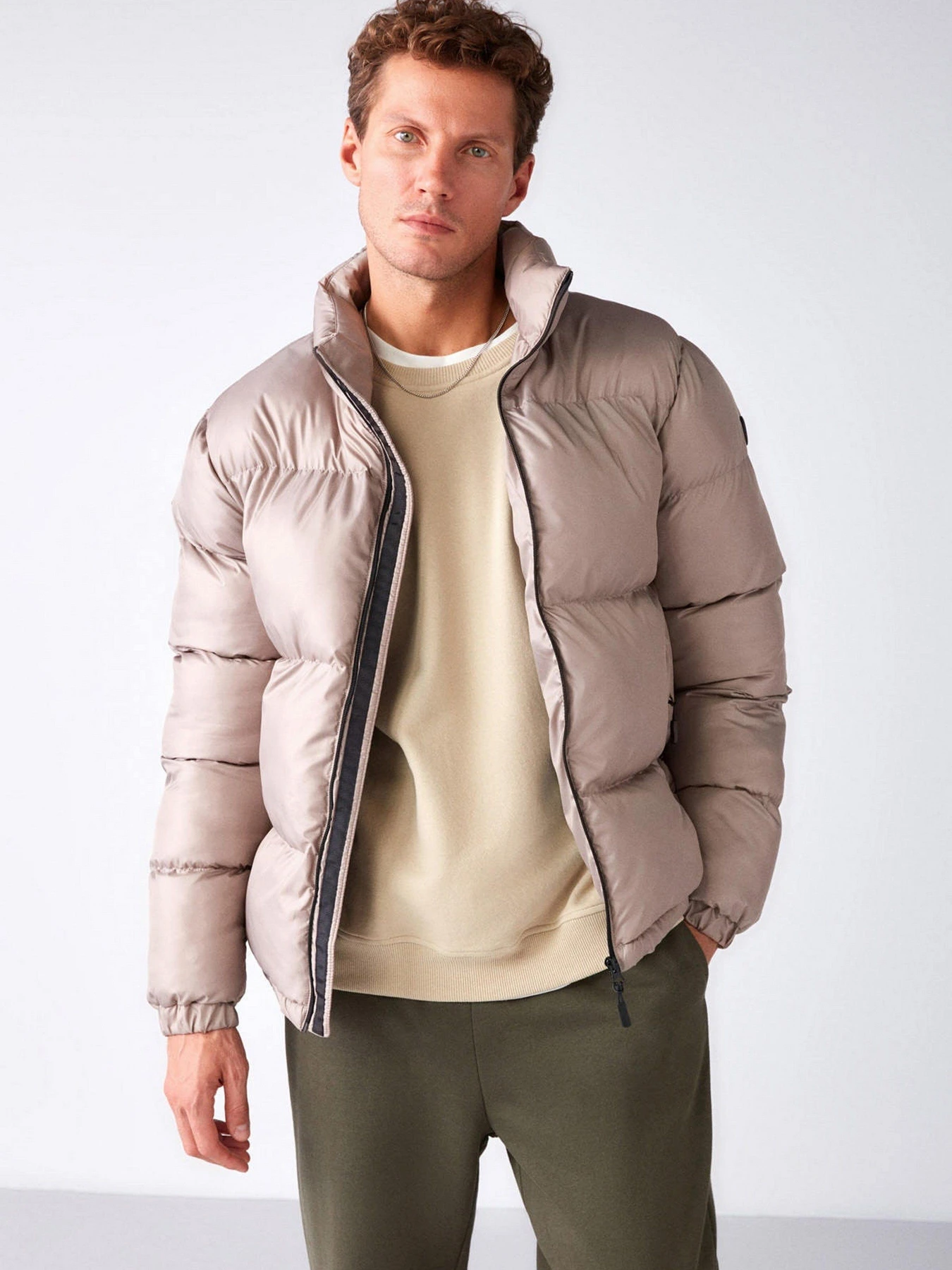 Куртки и дубленки Grimelange Reed модель REED01092022/Beige Фото
