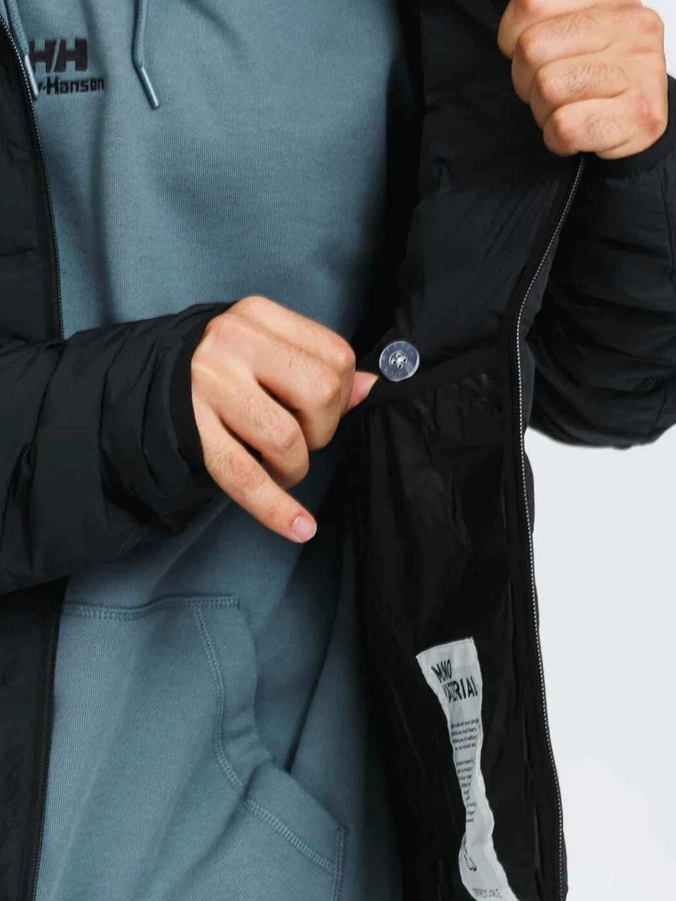Куртки та дублянки Helly Hansen Mono Material Hooded Insulator модель 53495-991 Куртки та дублянки Helly Hansen Mono Material Hooded Insulator модель 53495-991 Фото