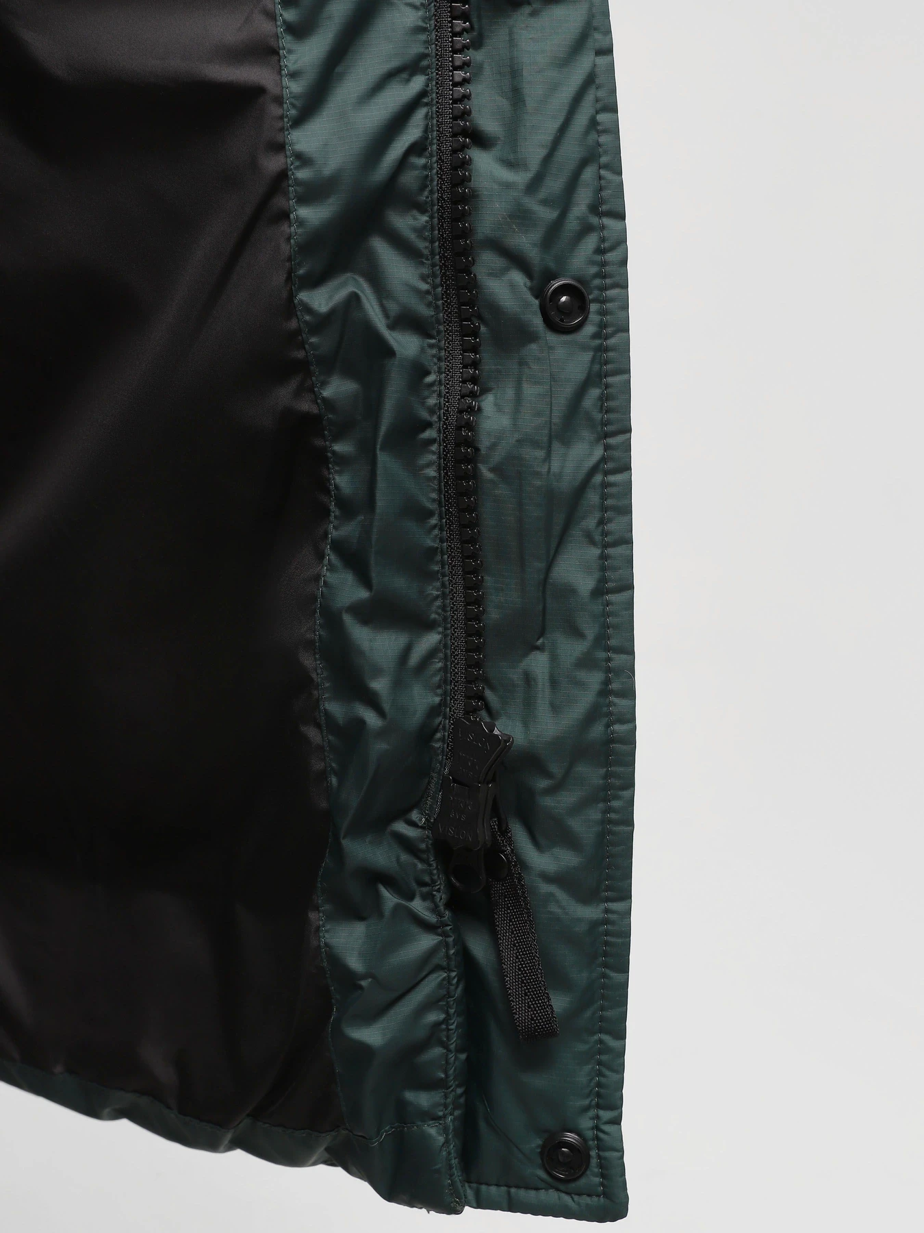 Куртки та дублянки Helly Hansen Active Puffy модель 53522-495 Куртки та дублянки Helly Hansen Active Puffy модель 53522-495 Фото