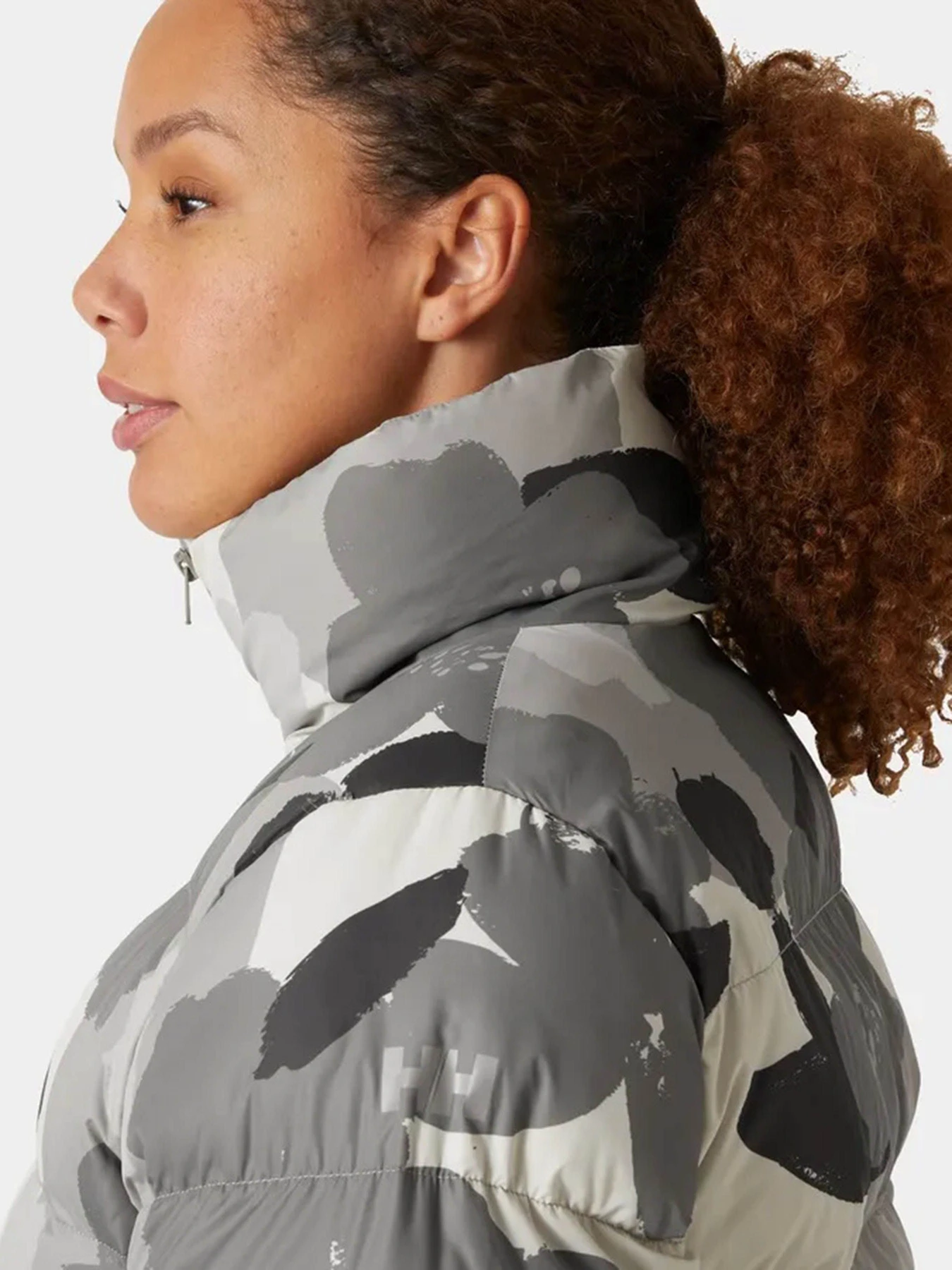 Куртки та дублянки Helly Hansen JADE PUFFER модель 53109-885 Куртки та дублянки Helly Hansen JADE PUFFER модель 53109-885 Фото