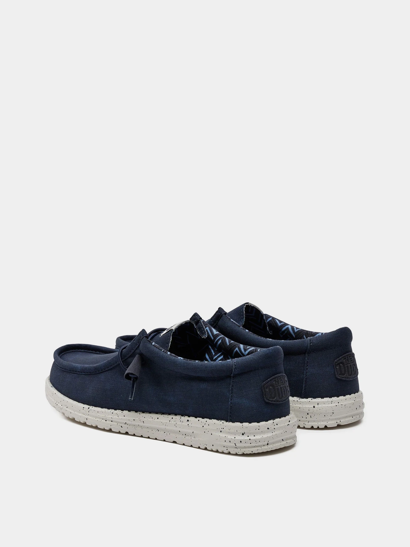 Слипоны и мокасины HEY DUDE WALLY STRETCH CANVAS NAVY модель 40700-410 Слипоны и мокасины HEY DUDE WALLY STRETCH CANVAS NAVY модель 40700-410 Фото