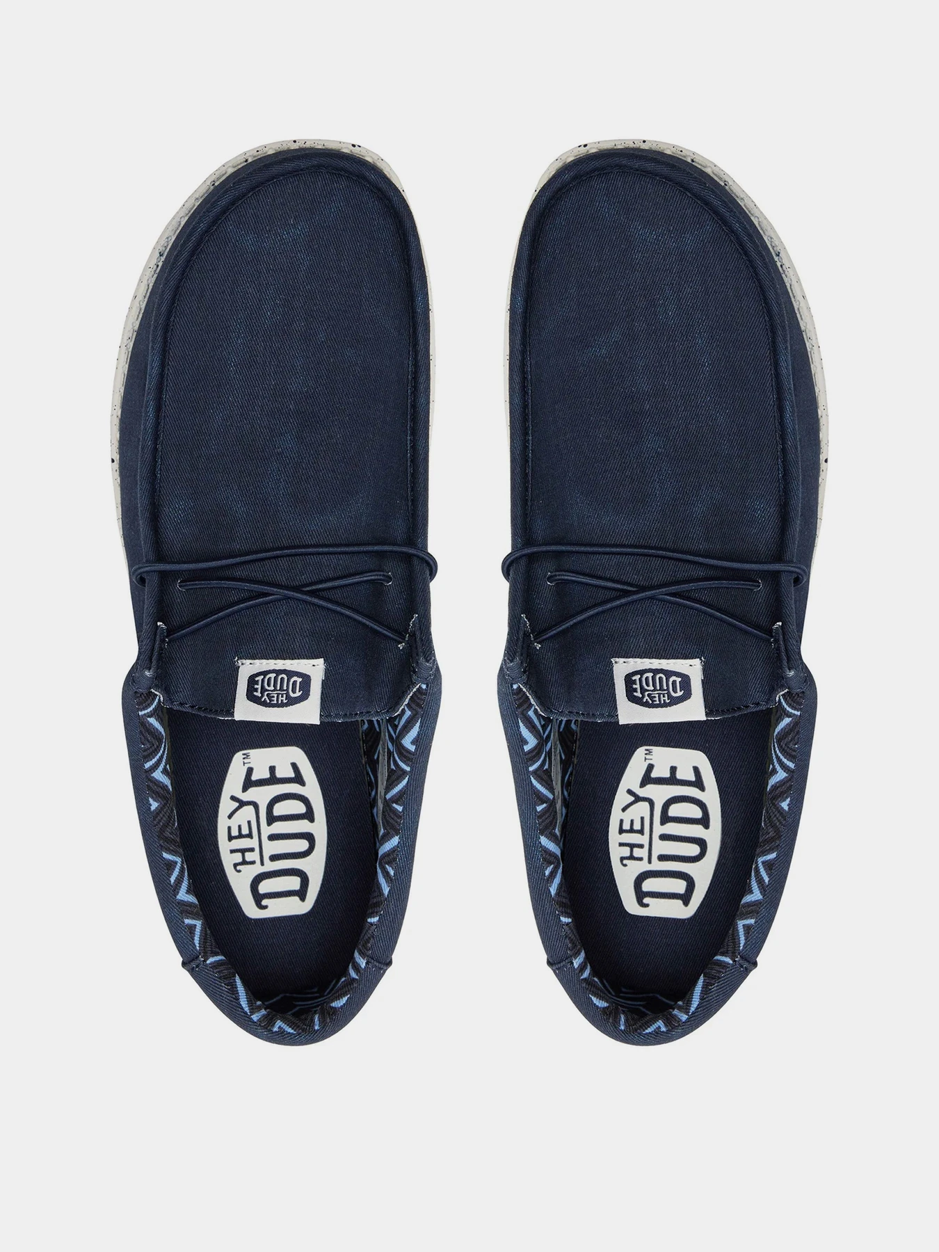 Слипоны и мокасины HEY DUDE WALLY STRETCH CANVAS NAVY модель 40700-410 Слипоны и мокасины HEY DUDE WALLY STRETCH CANVAS NAVY модель 40700-410 Фото