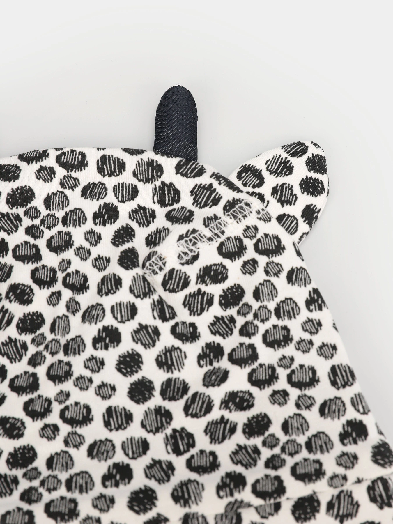 Шапки и кепки H&M модель 0369345_комб. Шапки и кепки H&M модель 0369345_комб. Фото