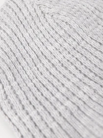 Шапки и кепки H&M модель 0694680_сірий Фото