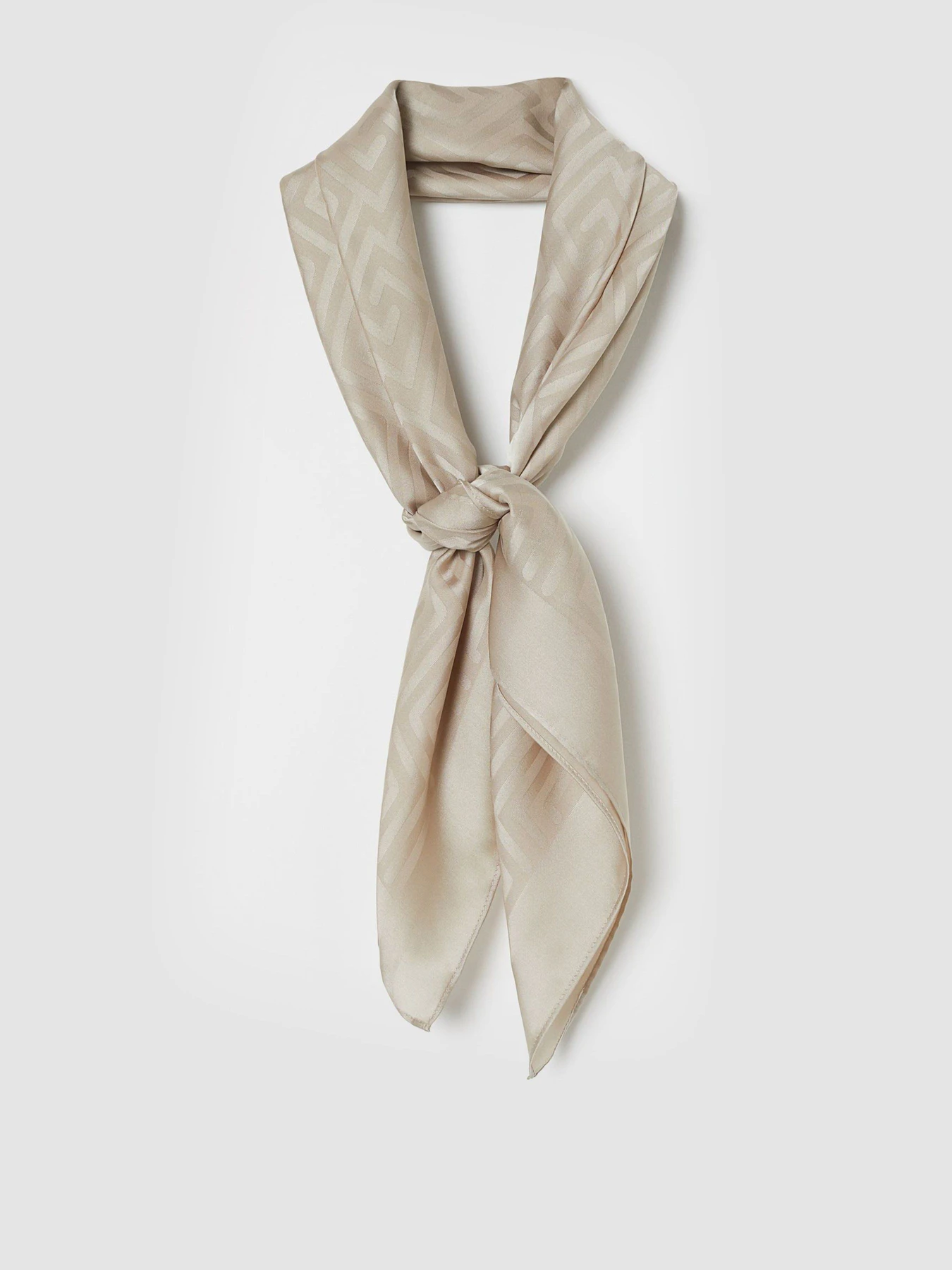 Шарфы и платки H&M модель 0957443_бежевий Шарфы и платки H&M модель 0957443_бежевий Фото