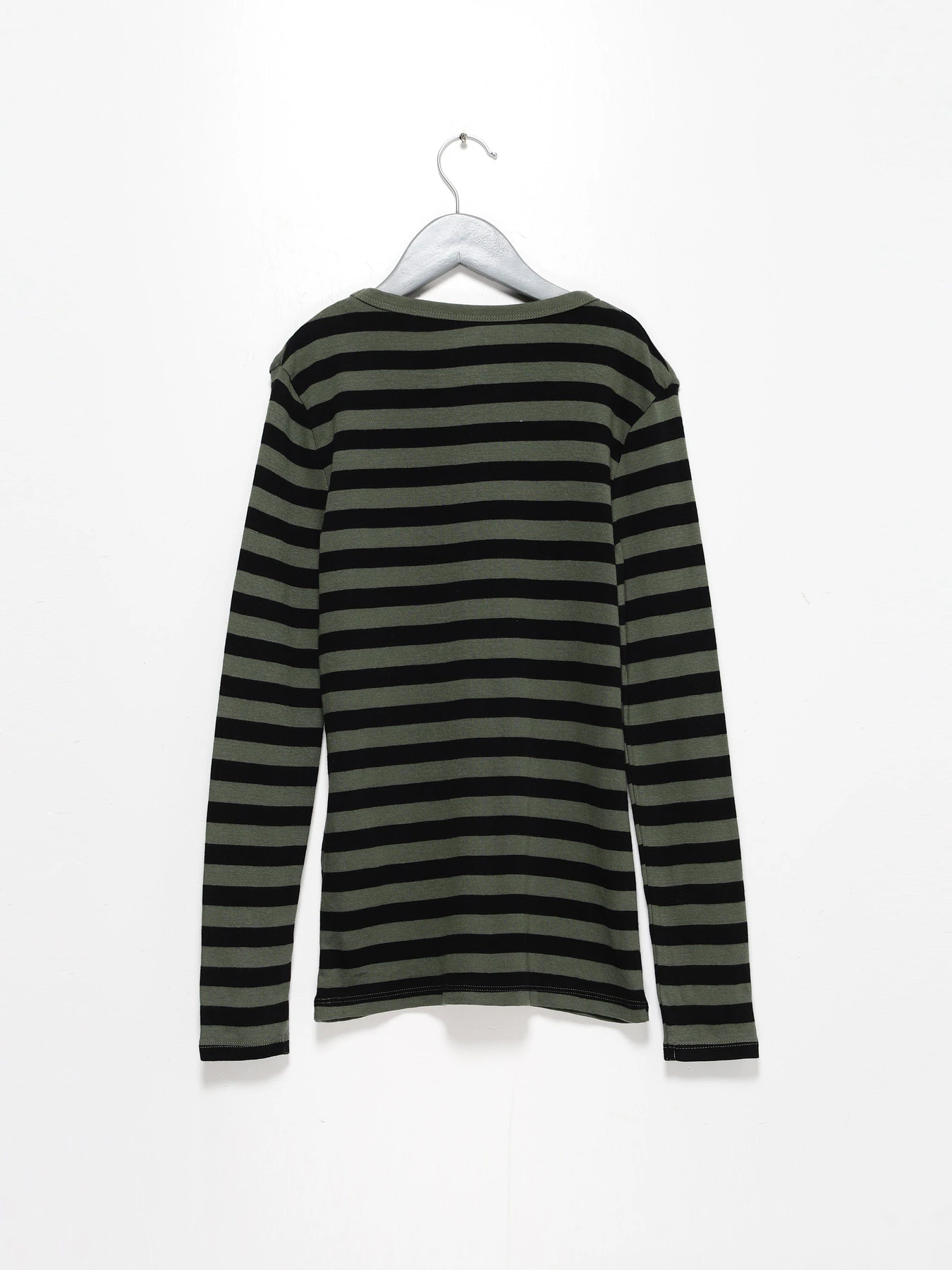 Худи и свитшоты H&M модель 0493836_хакі з чорним Фото