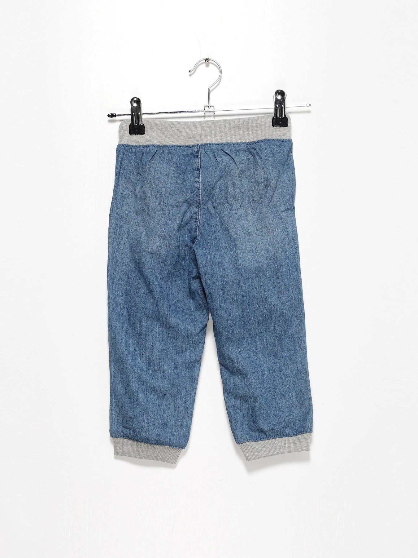 Джинсы H&M модель 0834439_с.синій Джинсы H&M модель 0834439_с.синій Фото