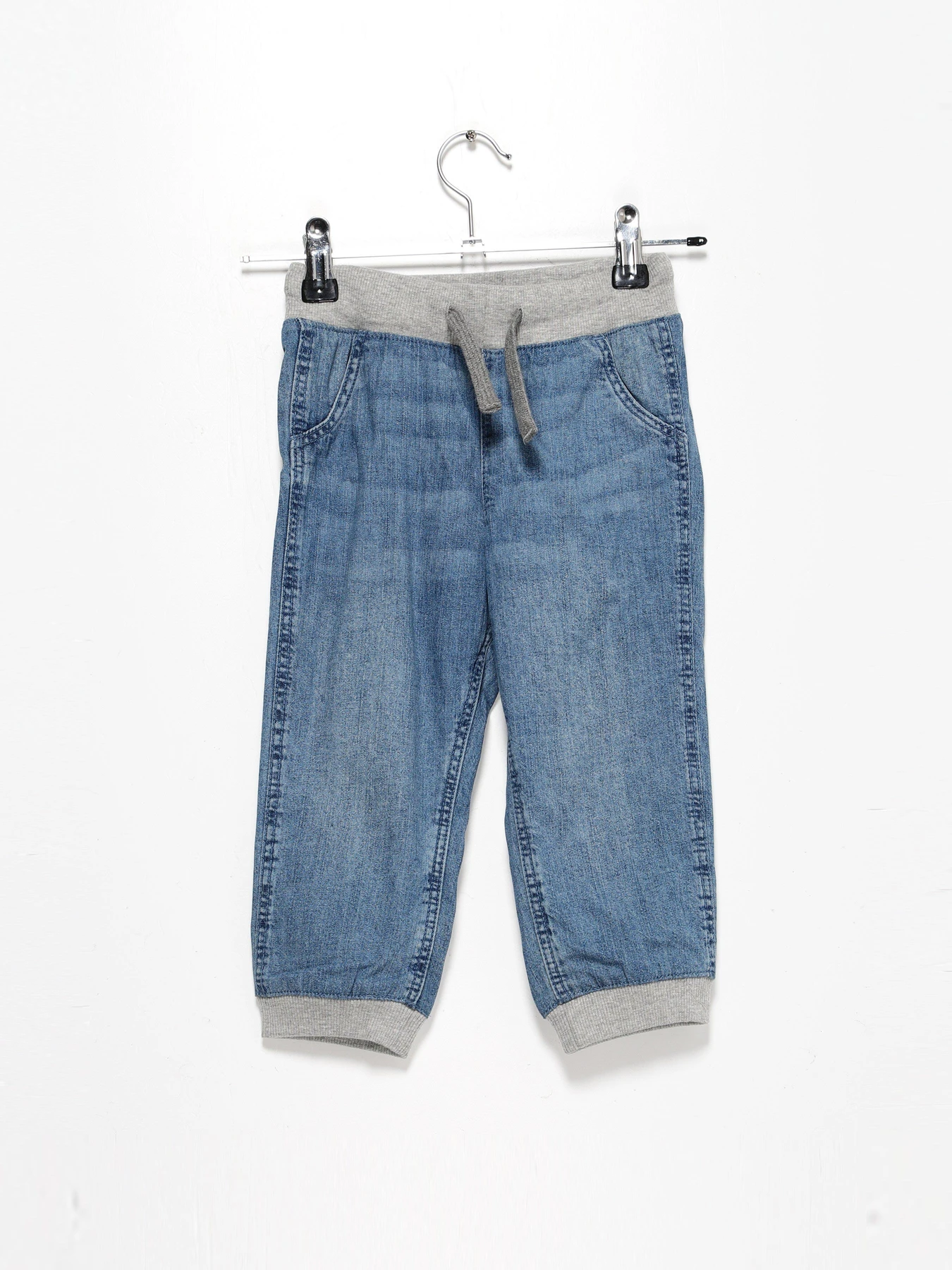Джинсы H&M модель 0834439_с.синій Джинсы H&M модель 0834439_с.синій Фото