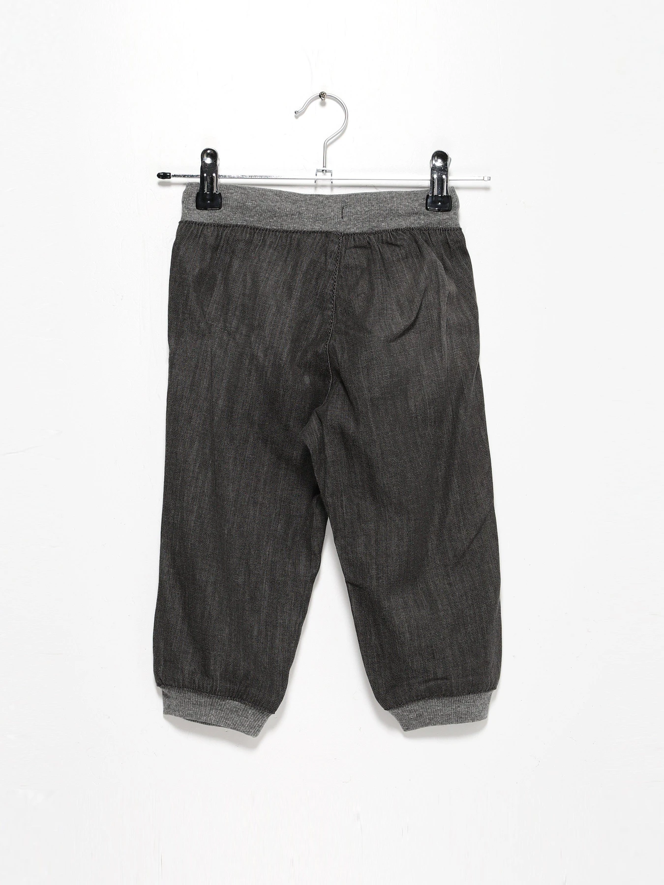 Джинси H&M модель 0834439_т.сірий Джинси H&M модель 0834439_т.сірий Фото