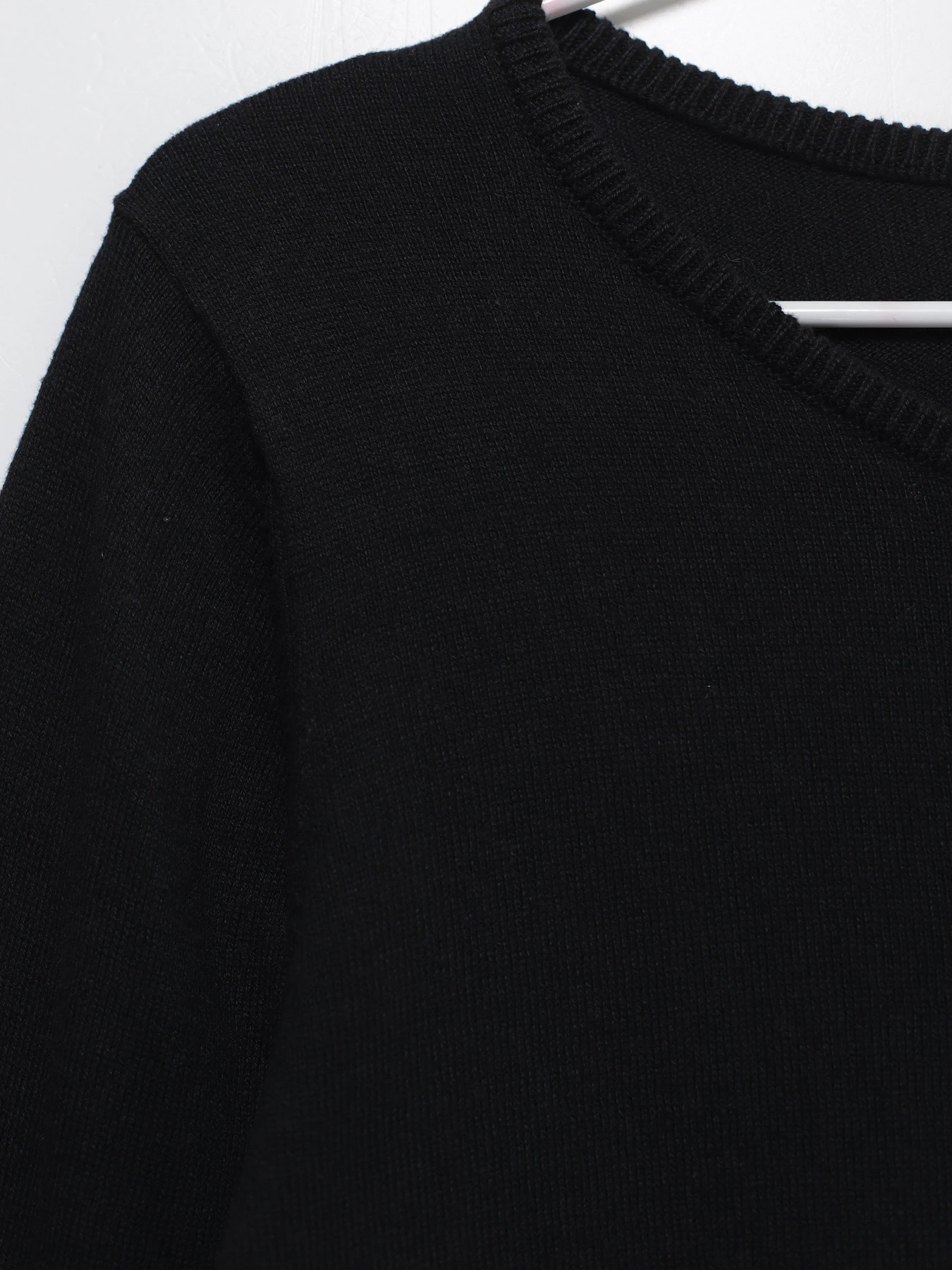 Свитры и кардиганы H&M модель 0531417_чорний Свитры и кардиганы H&M модель 0531417_чорний Фото