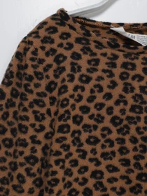 Свитры и кардиганы H&M модель 0836048_коричневий комб. Фото