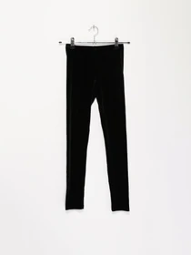 Брюки H&M модель 0230920_чорний Фото