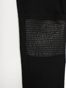 Брюки H&M модель 0390059_чорний Фото