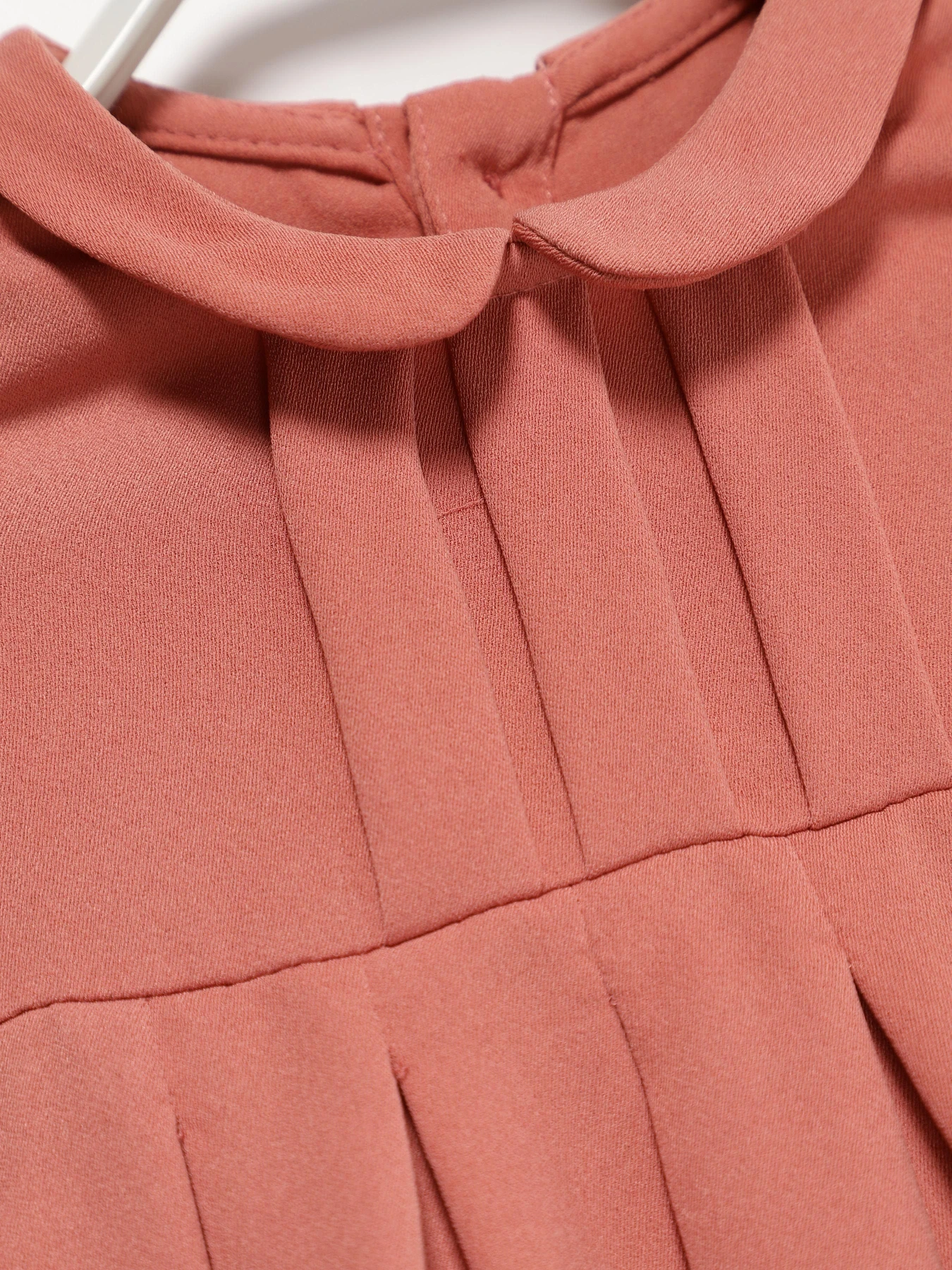 Платья H&M модель 0468350_персиковий Фото