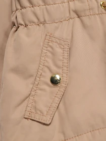 Куртки та дублянки H&M модель 0627759_бежевий Фото