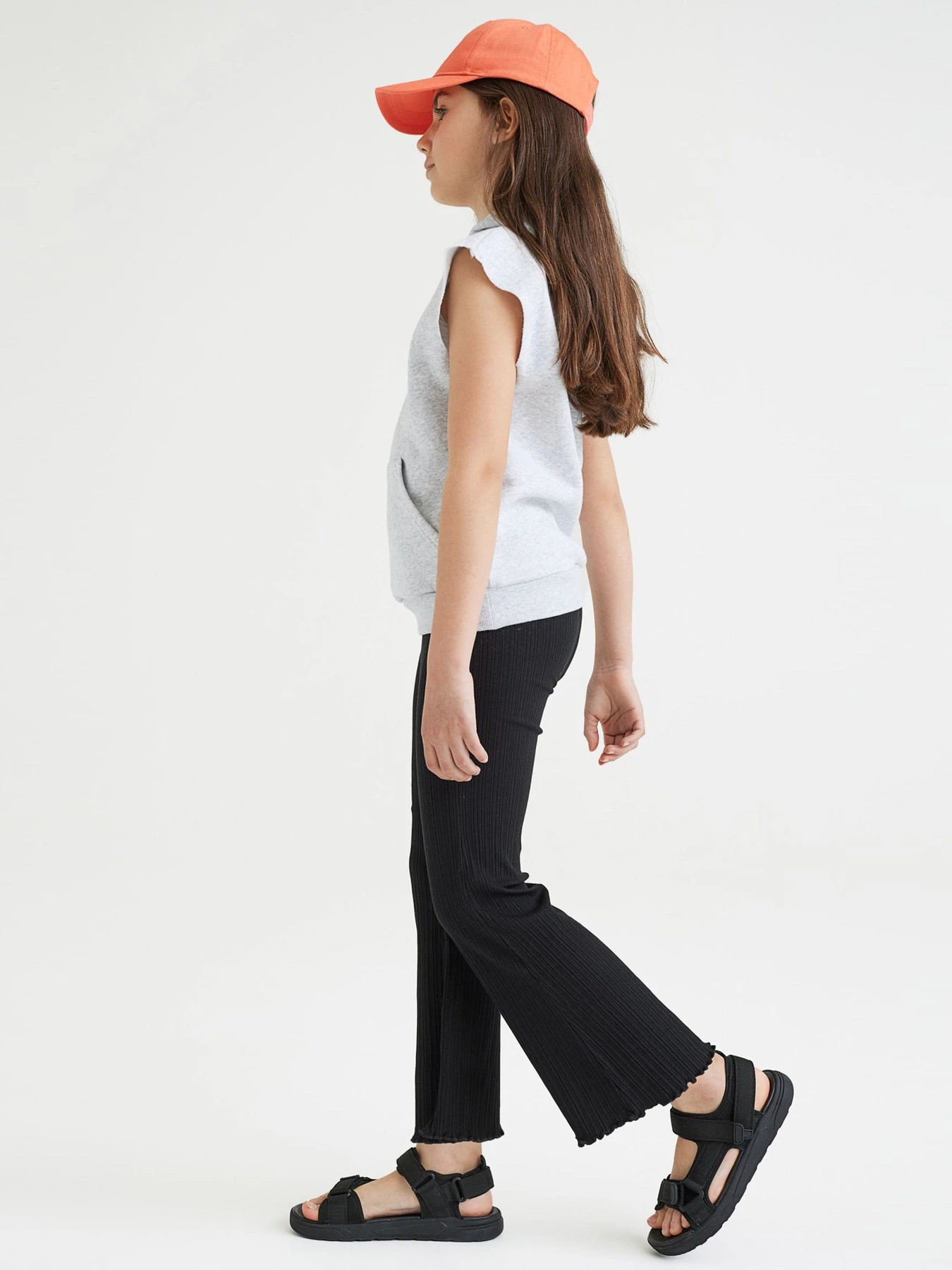 Брюки H&M модель 0853215_чорний Брюки H&M модель 0853215_чорний Фото