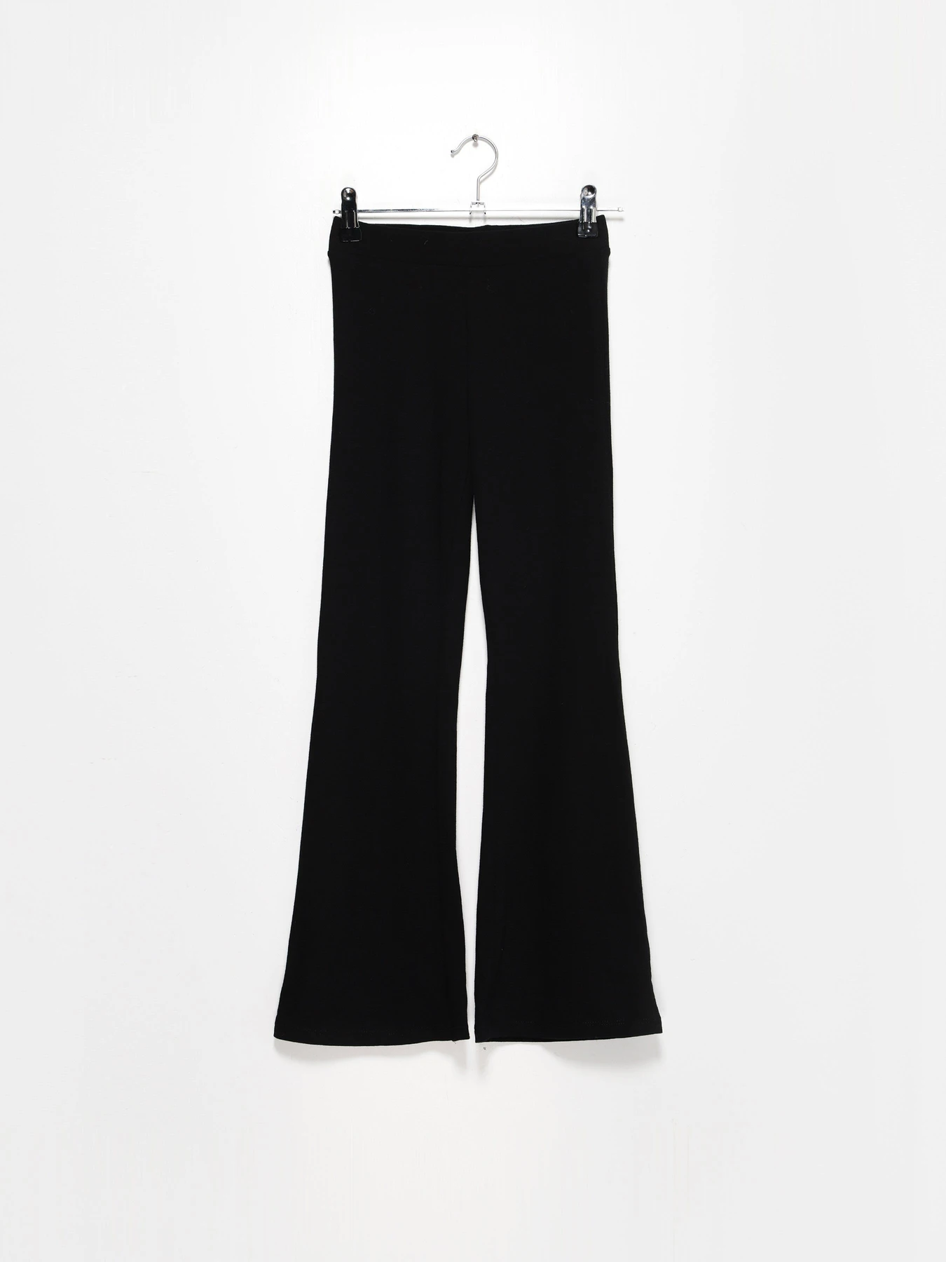 Брюки H&M модель 0945782_чорний Брюки H&M модель 0945782_чорний Фото