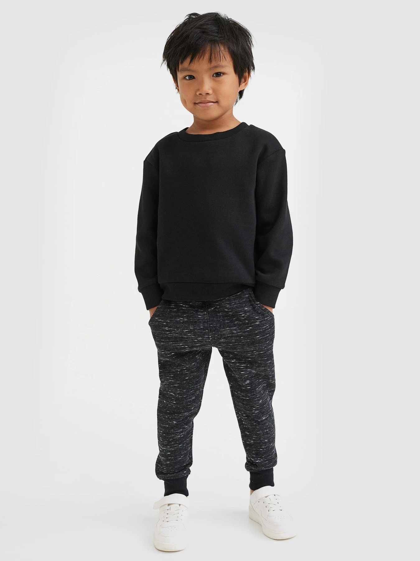 Брюки H&M модель 0940977_т.сірий комб. Брюки H&M модель 0940977_т.сірий комб. Фото