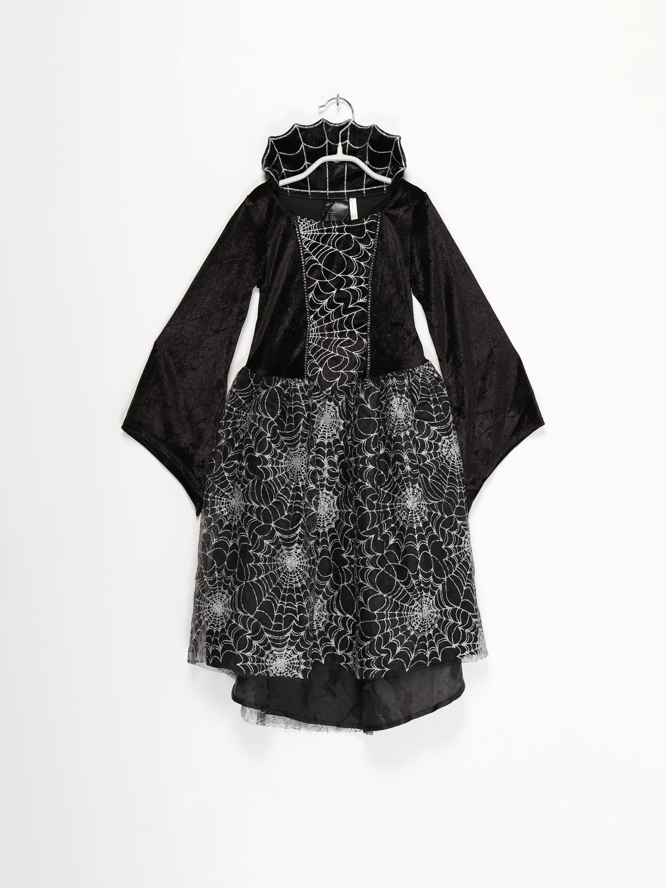 Платья H&M модель 0762415_чорний комб. Фото
