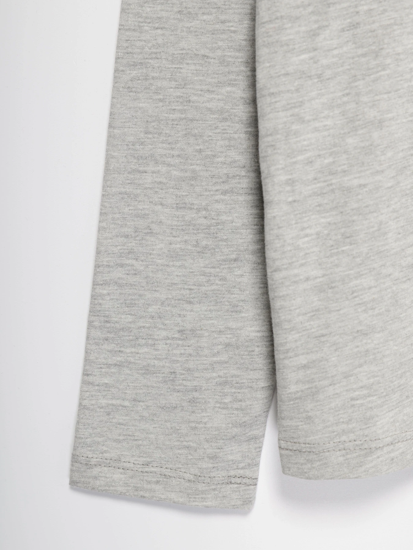 Худи и свитшоты H&M модель 0796899_сірий Фото