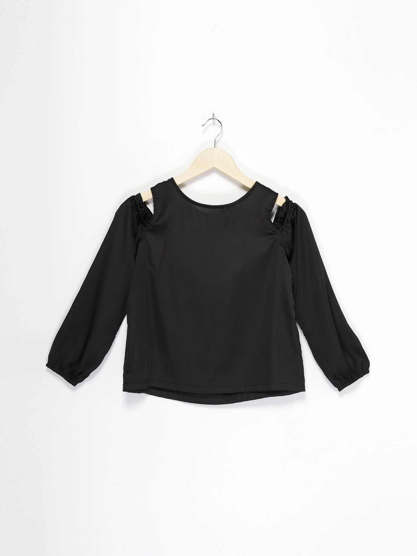 Рубашки H&M модель 08095581_чорний Рубашки H&M модель 08095581_чорний Фото