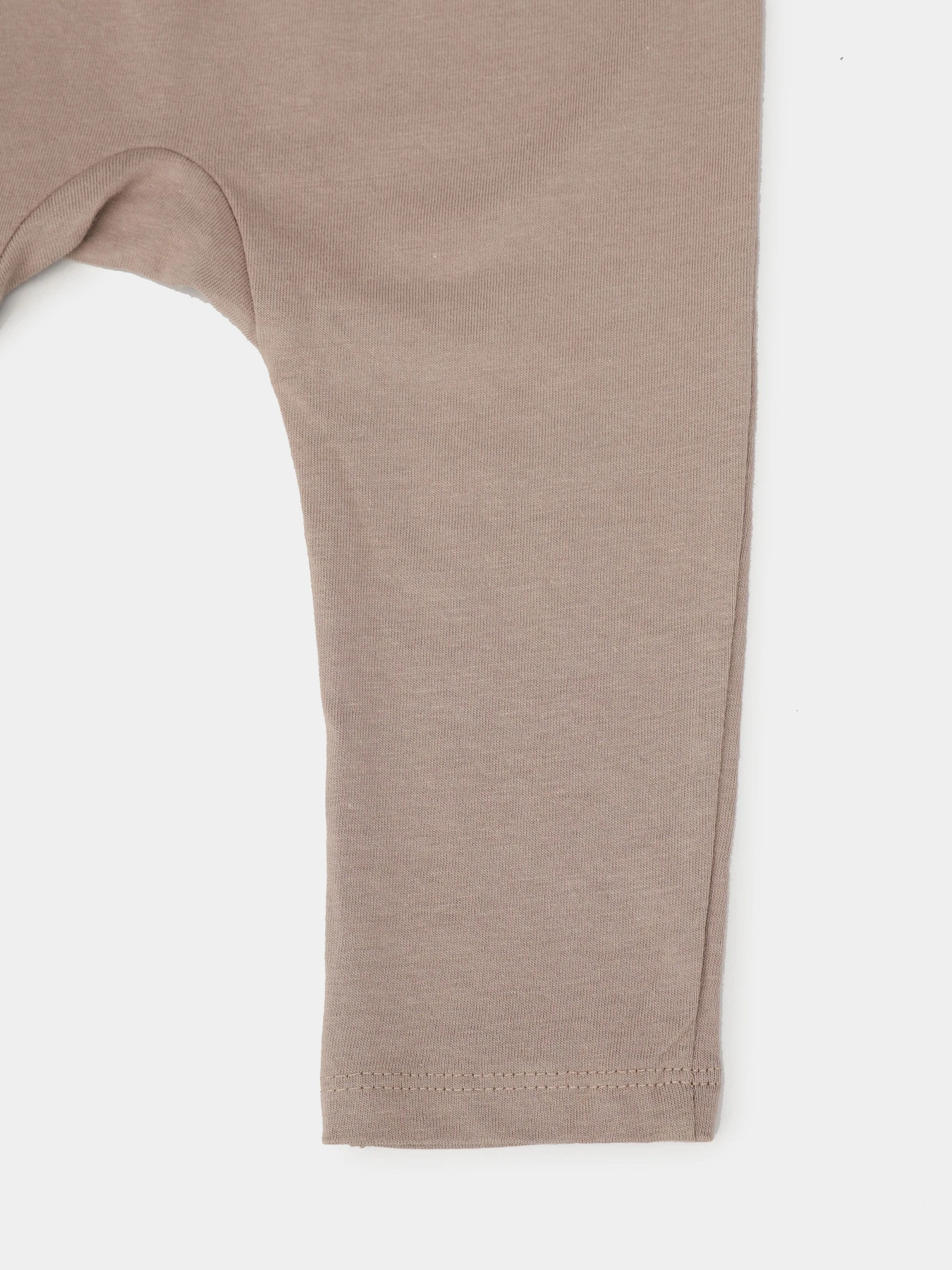 Брюки H&M модель 0866778_бежевий Брюки H&M модель 0866778_бежевий Фото