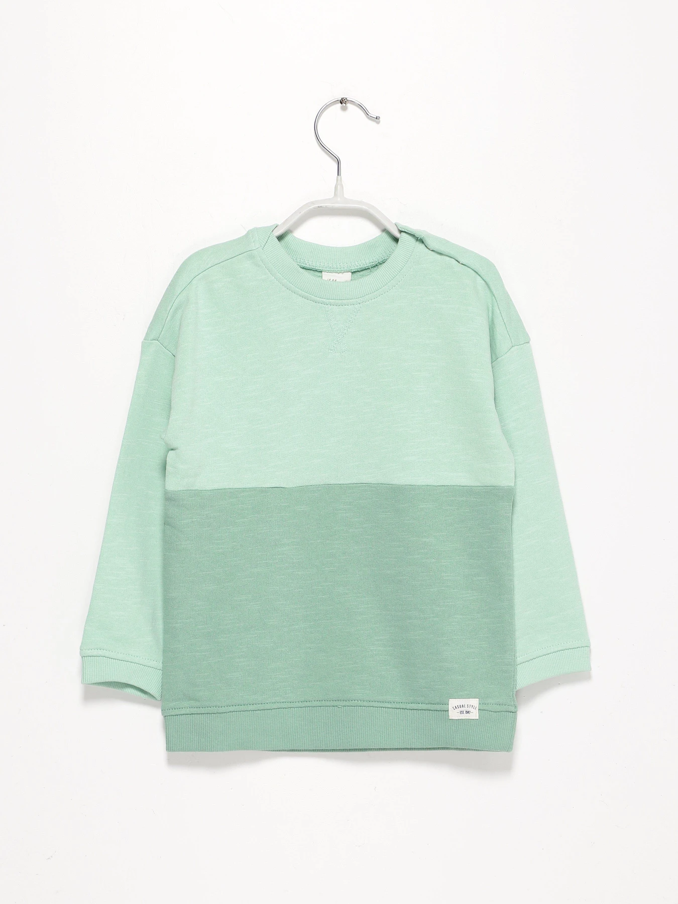 Худи и свитшоты H&M модель 0841558_с.зелений комб. Худи и свитшоты H&M модель 0841558_с.зелений комб. Фото