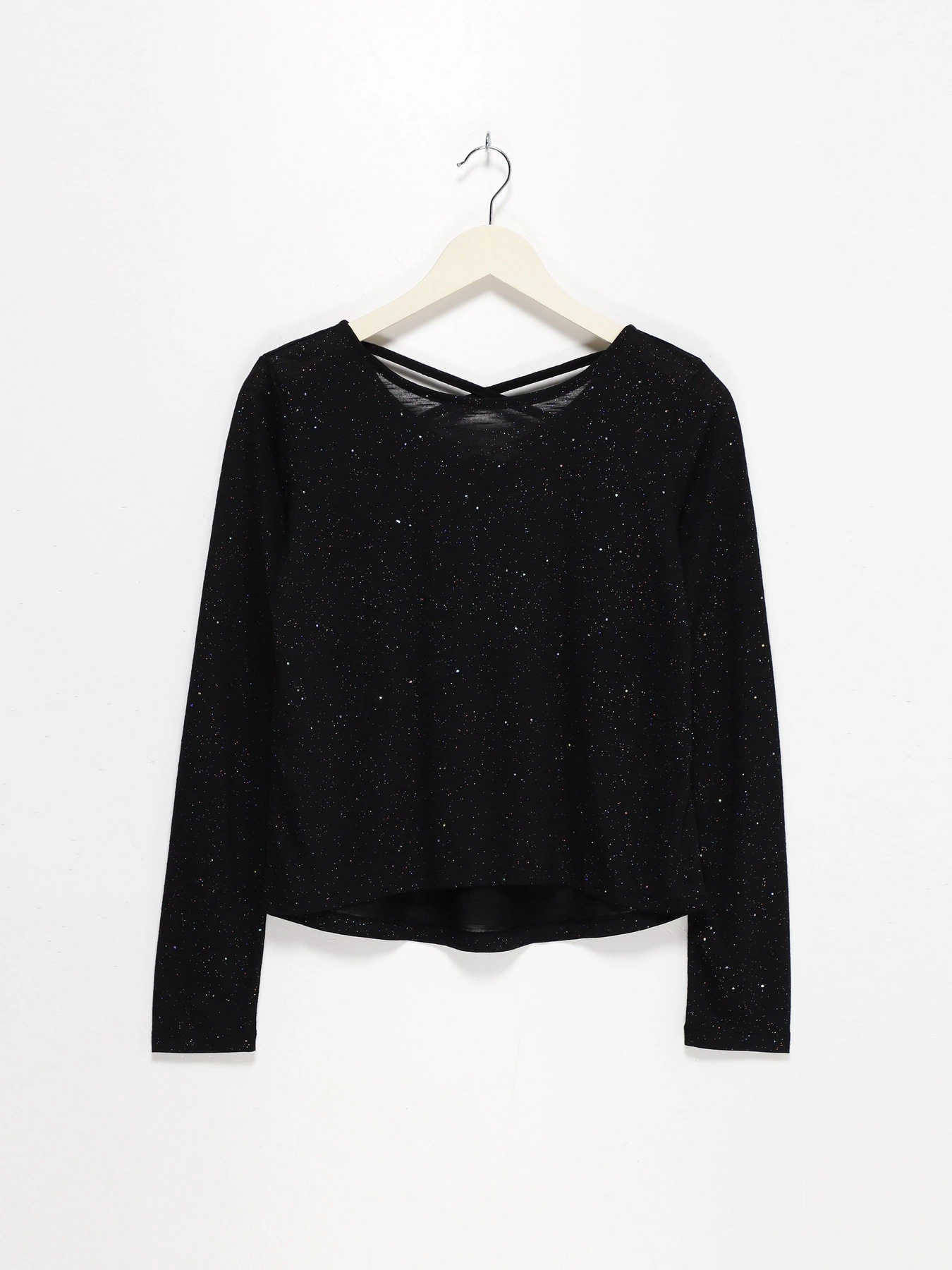 Худи и свитшоты H&M модель 08878091_чорний Худи и свитшоты H&M модель 08878091_чорний Фото