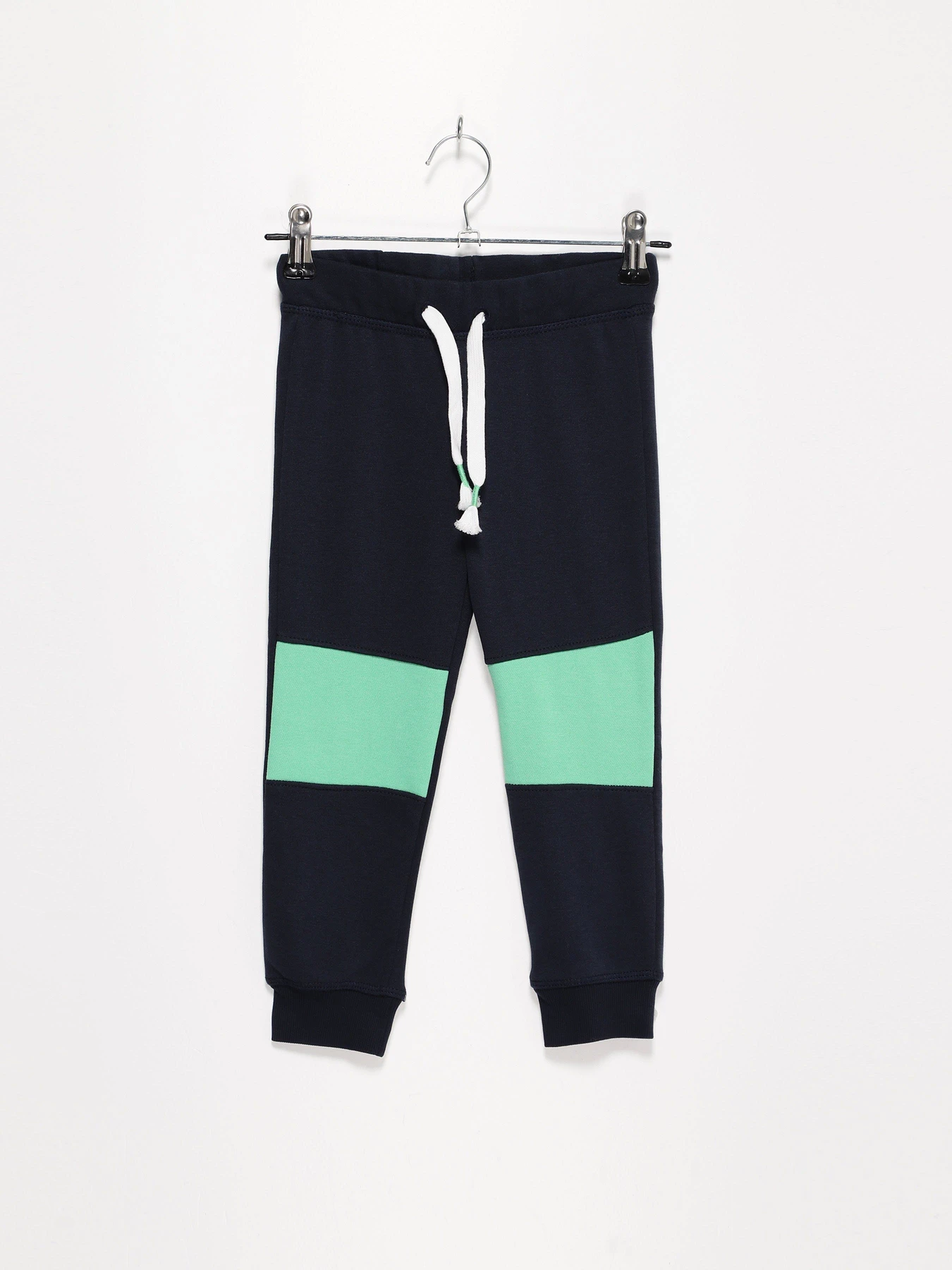 Брюки H&M модель 0936549_т.синій з зеленим Брюки H&M модель 0936549_т.синій з зеленим Фото