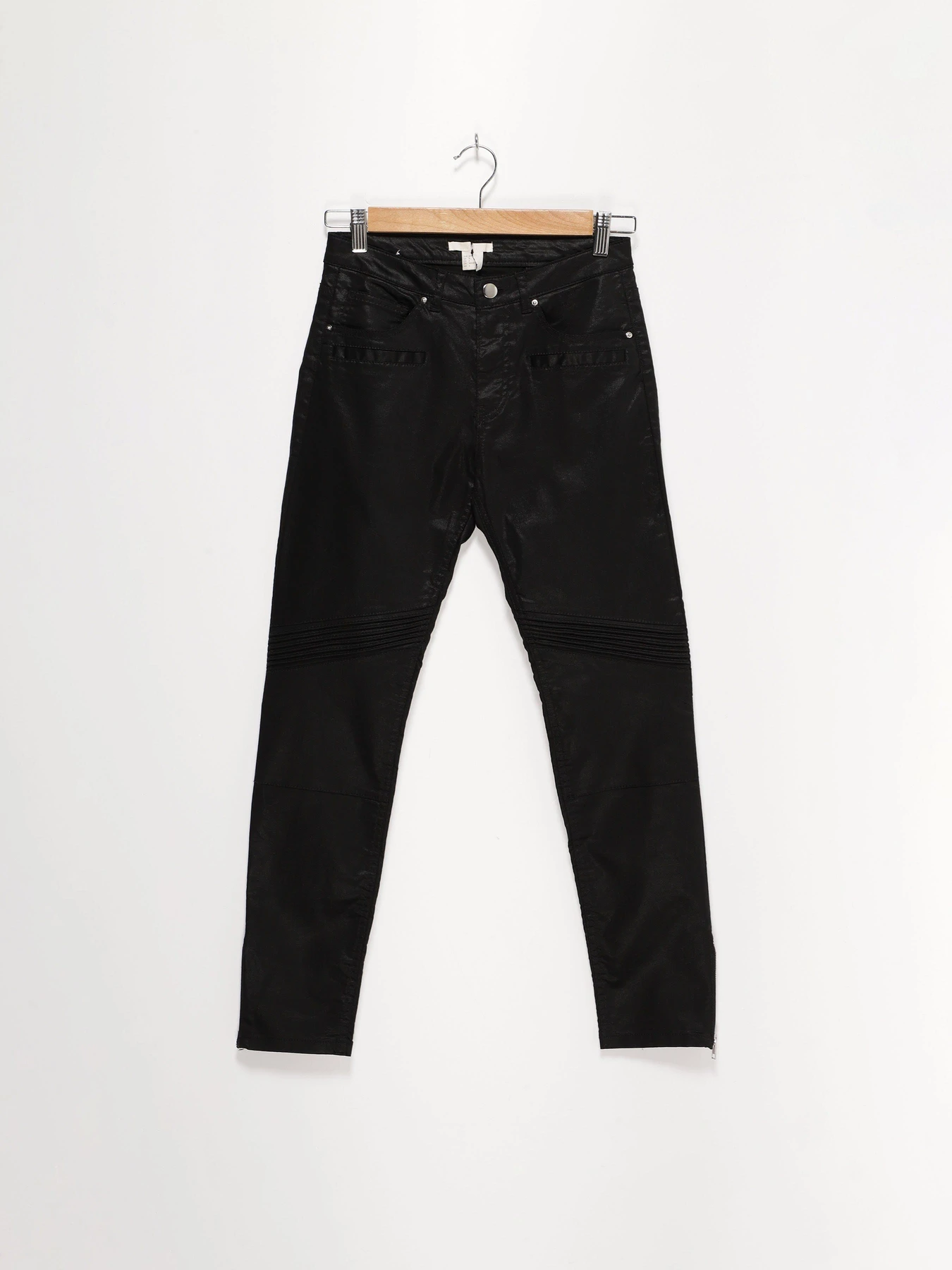 Брюки H&M модель 0408037_чорний Брюки H&M модель 0408037_чорний Фото