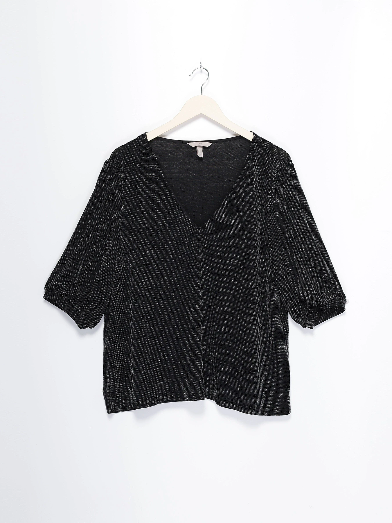 Рубашки H&M модель 0409287_чорний Фото
