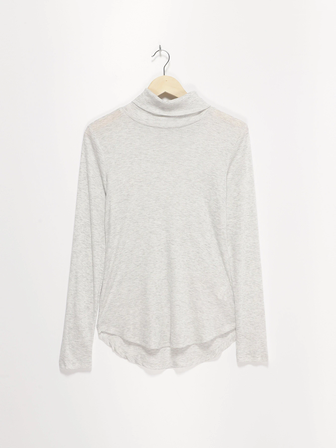 Светри та кардигани H&M модель 0418873_с.сірий Фото