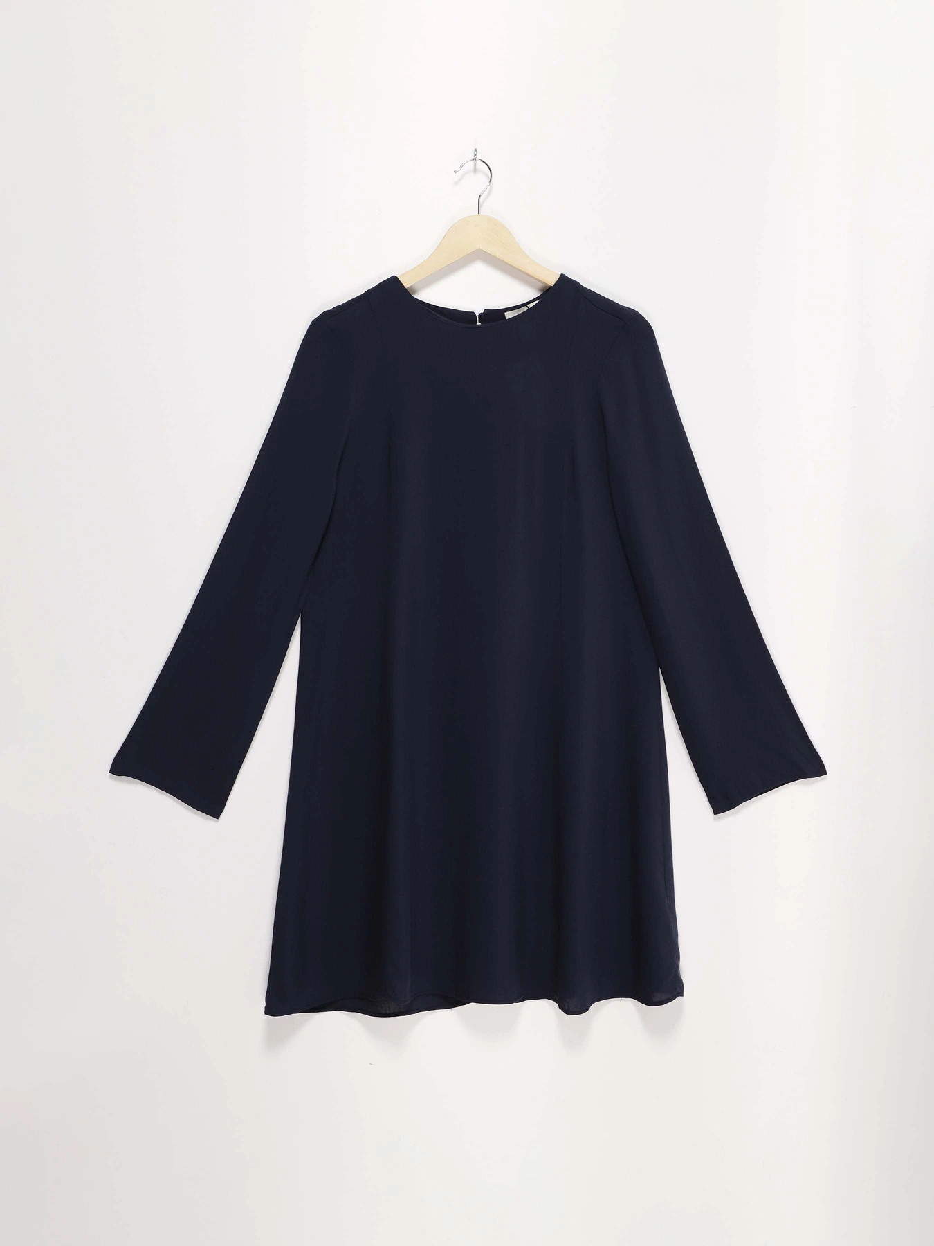 Платья H&M модель 0431101_т.синій Платья H&M модель 0431101_т.синій Фото