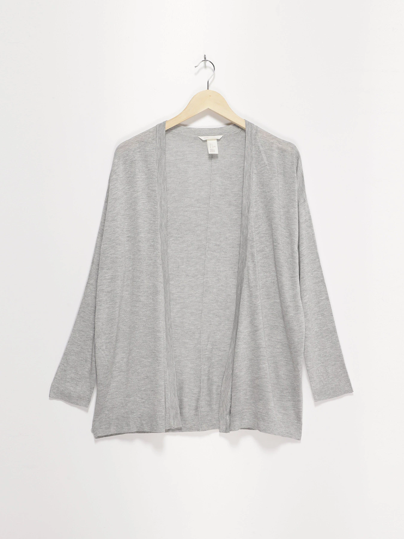 Свитры и кардиганы H&M модель 0432856_сірий Свитры и кардиганы H&M модель 0432856_сірий Фото