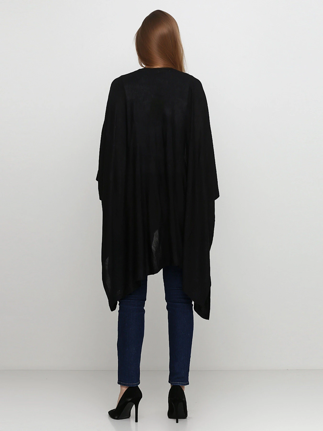 Светри та кардигани H&M модель 0437542_чорний Фото