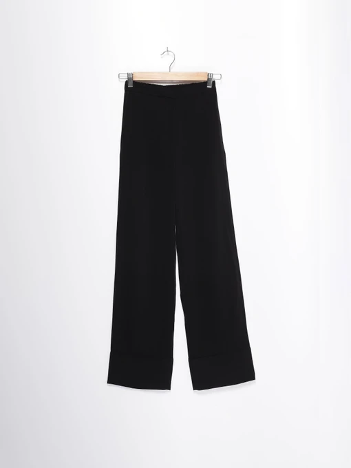 Брюки H&M модель 0438083_чорний Фото