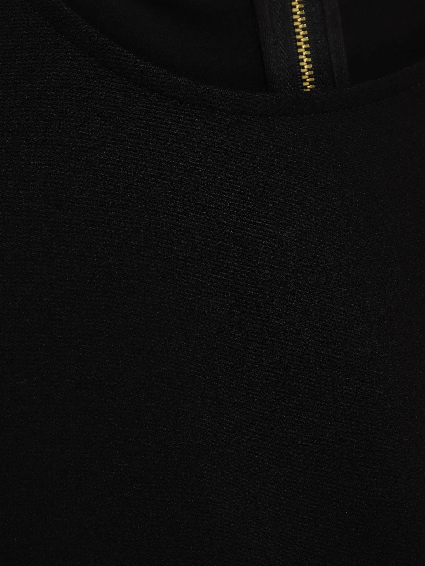 Платья H&M модель 0439850_чорний Платья H&M модель 0439850_чорний Фото