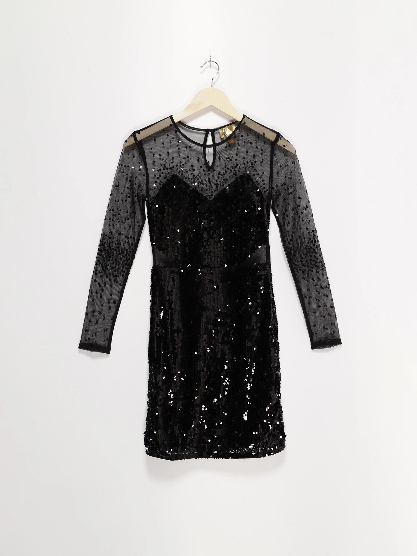 Платья H&M модель 0454219_чорний Фото