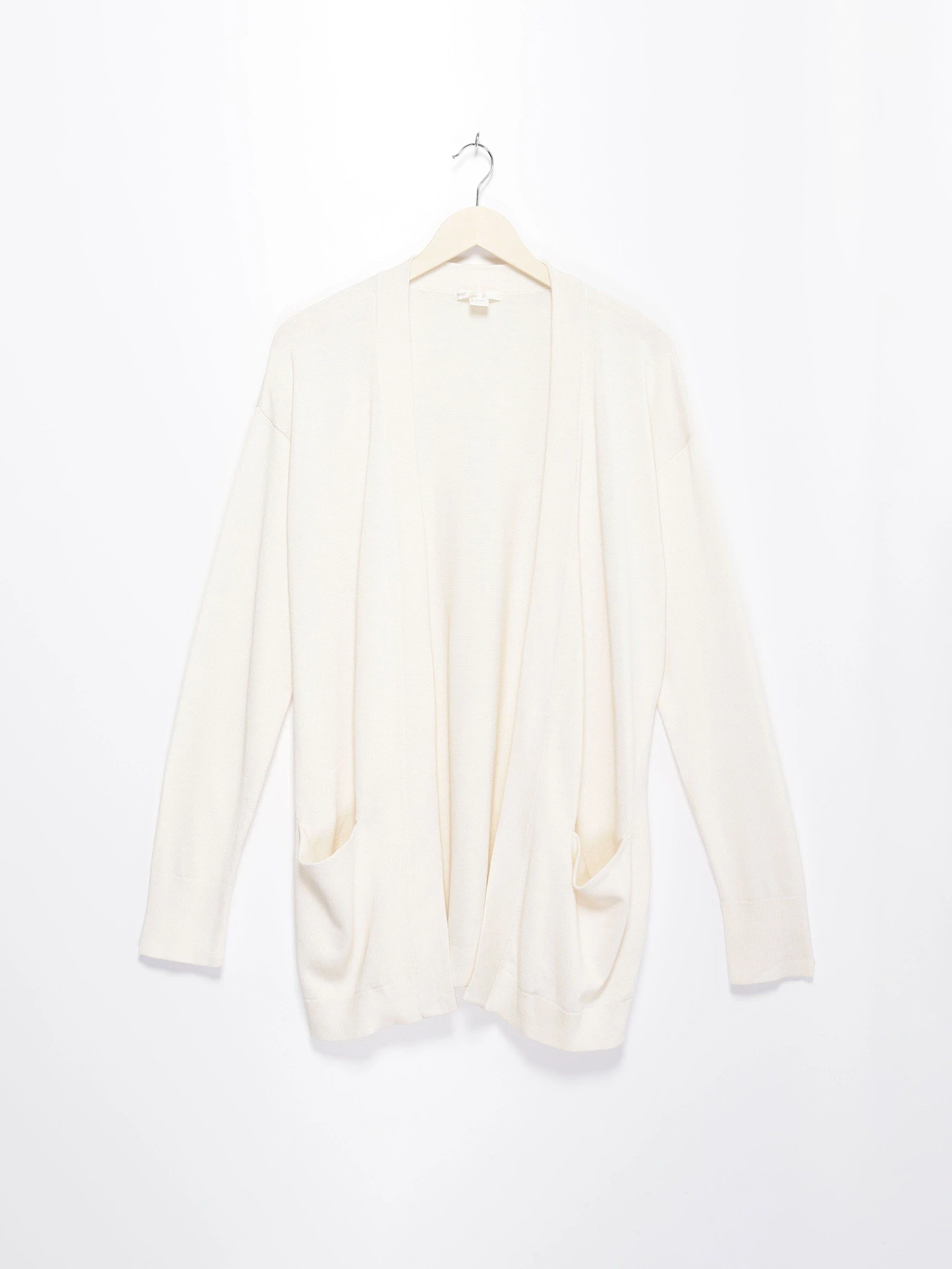 Свитры и кардиганы H&M модель 0460302_білий Свитры и кардиганы H&M модель 0460302_білий Фото