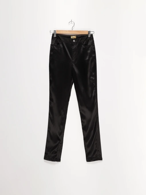 Брюки H&M модель 0467961_чорний Фото