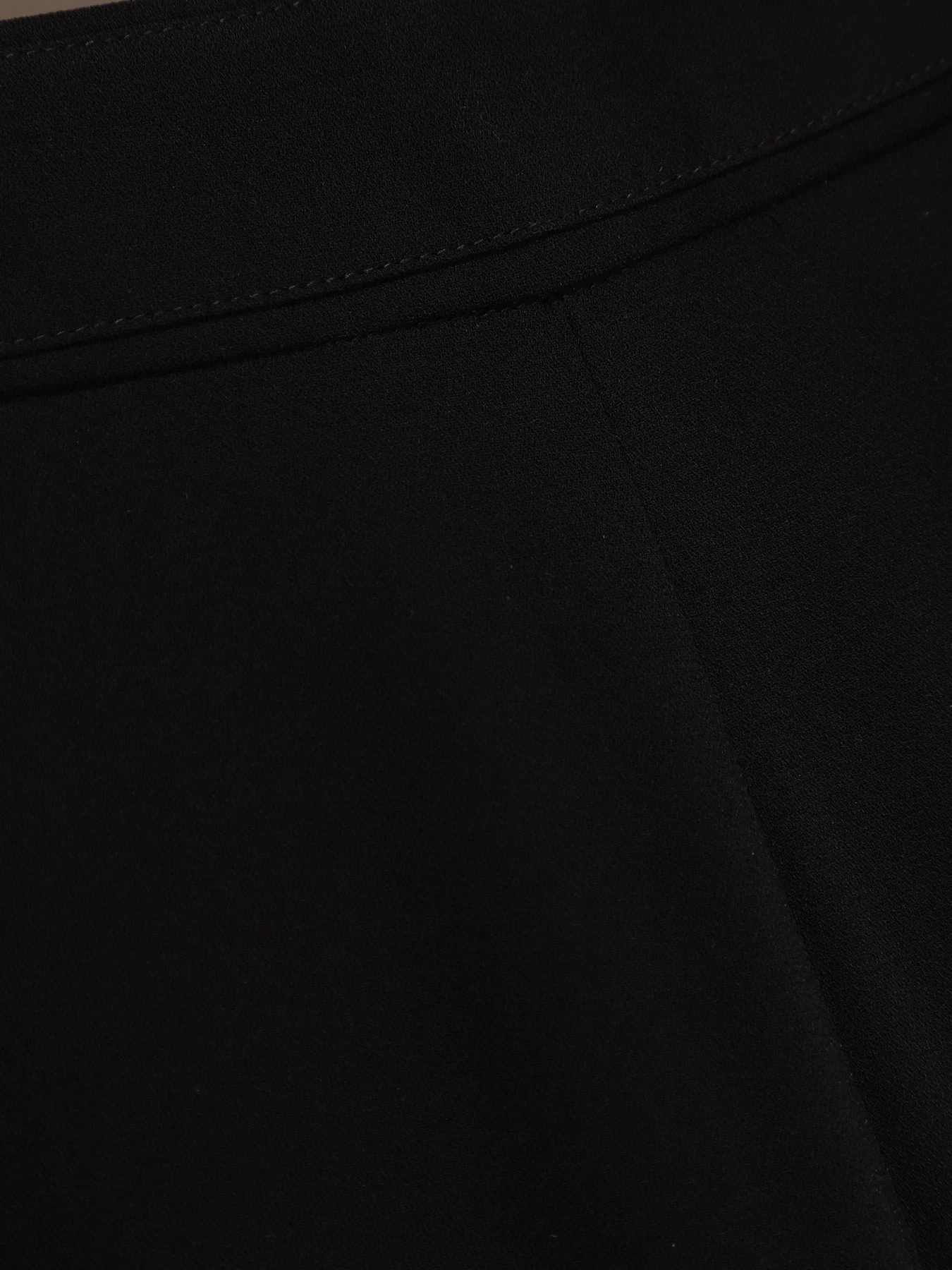 Брюки H&M модель 0470480_чорний Брюки H&M модель 0470480_чорний Фото