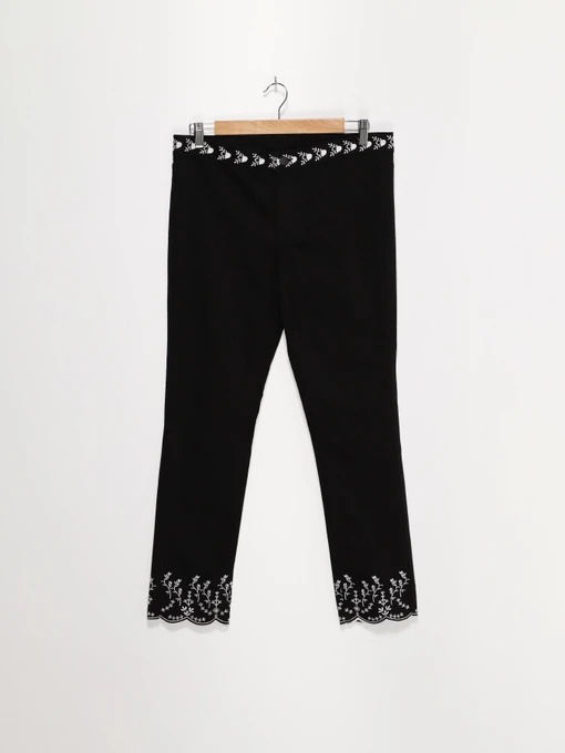 Брюки H&M модель 0476558_чорний Фото