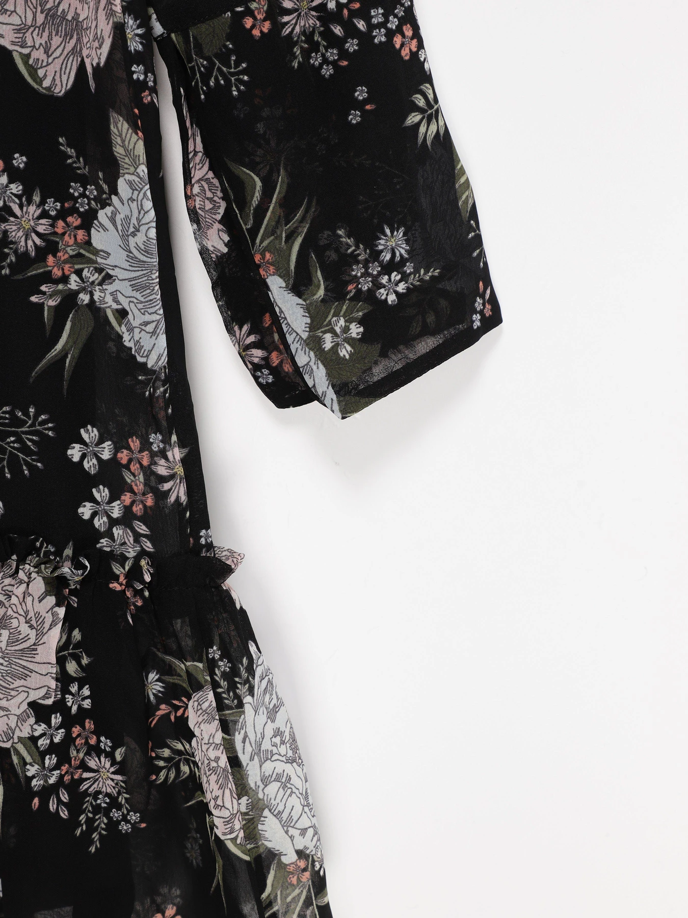 Платья H&M модель 0489119_чорний комб. Фото