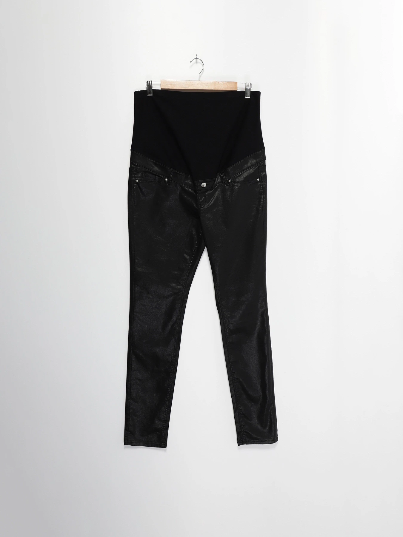 Брюки H&M модель 0503736_чорний Фото